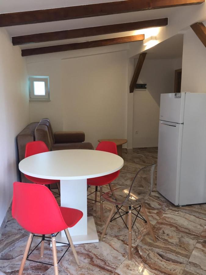 One-Bedroom Apartment, Wifi, Airco, Parking, Washing Machine, Grill Медулин Екстер'єр фото