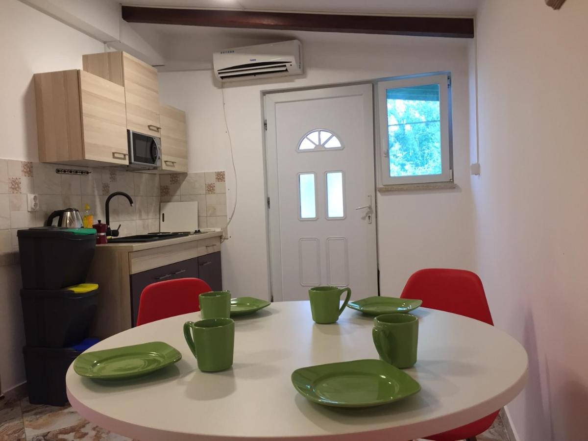 One-Bedroom Apartment, Wifi, Airco, Parking, Washing Machine, Grill Медулин Екстер'єр фото